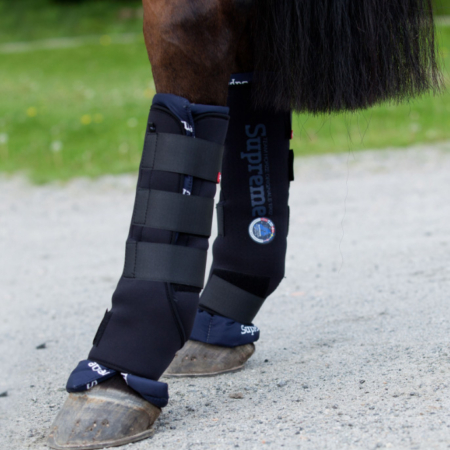 horzeステーブルブーツ後肢1