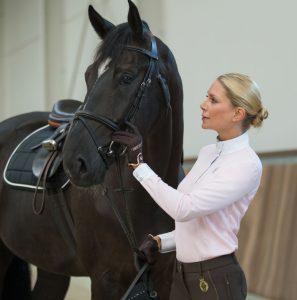 乗馬服装 ５つのスタイルについて 馬具 乗馬用品のサジタリアス