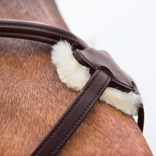 horzeプレスコット・クロス鼻革頭絡