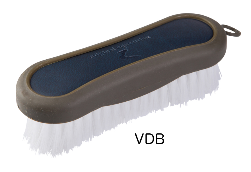 horzeマドックス・レザーハンドルフェイスブラシ