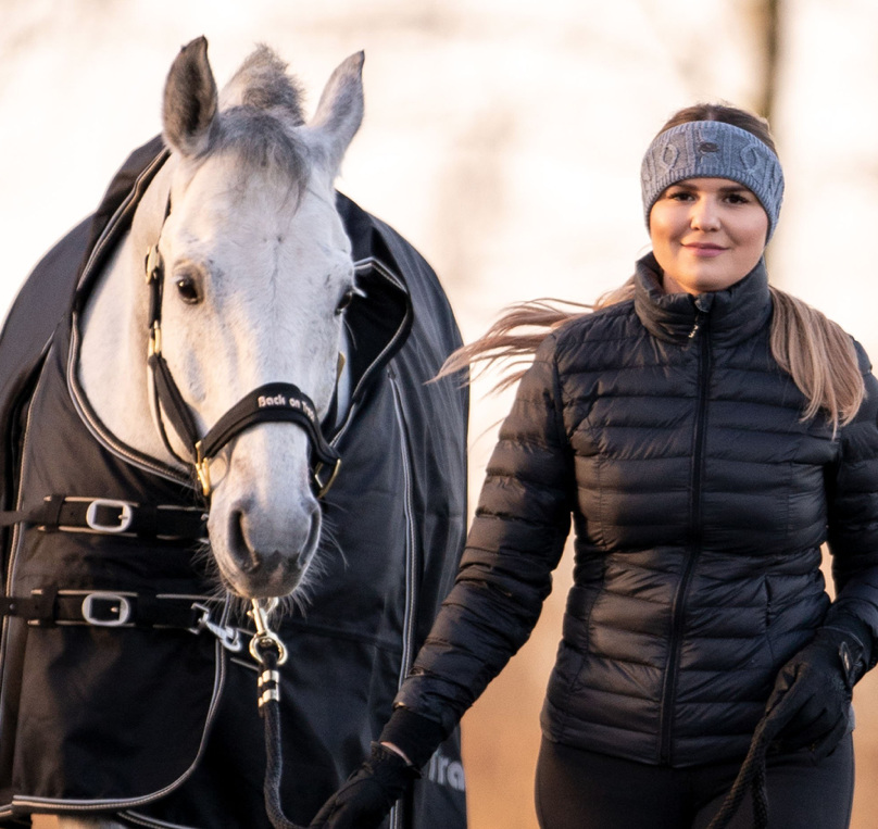 Back on Trackセラピックヘアバンド・リリー