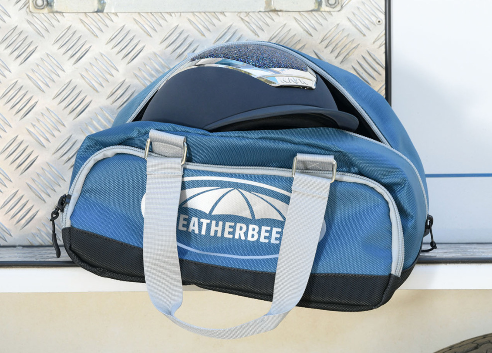 Weatherbeetaコンクエスト・ヘルメットバッグ