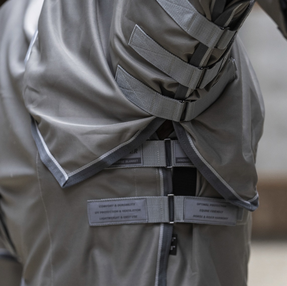 LAMI-CELLインセクトマスター虫除けラグ